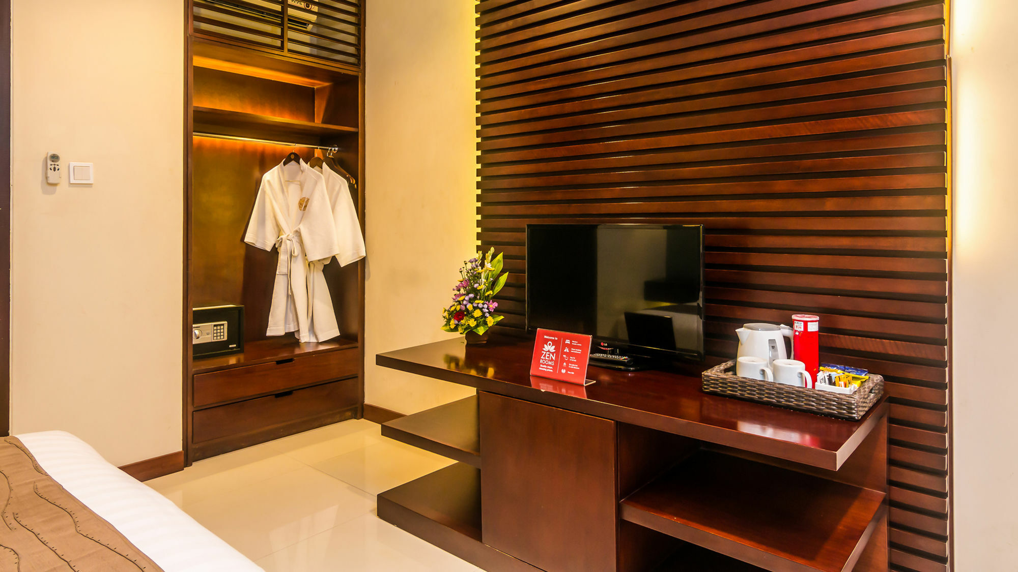 Hotel Zen Premium Braban